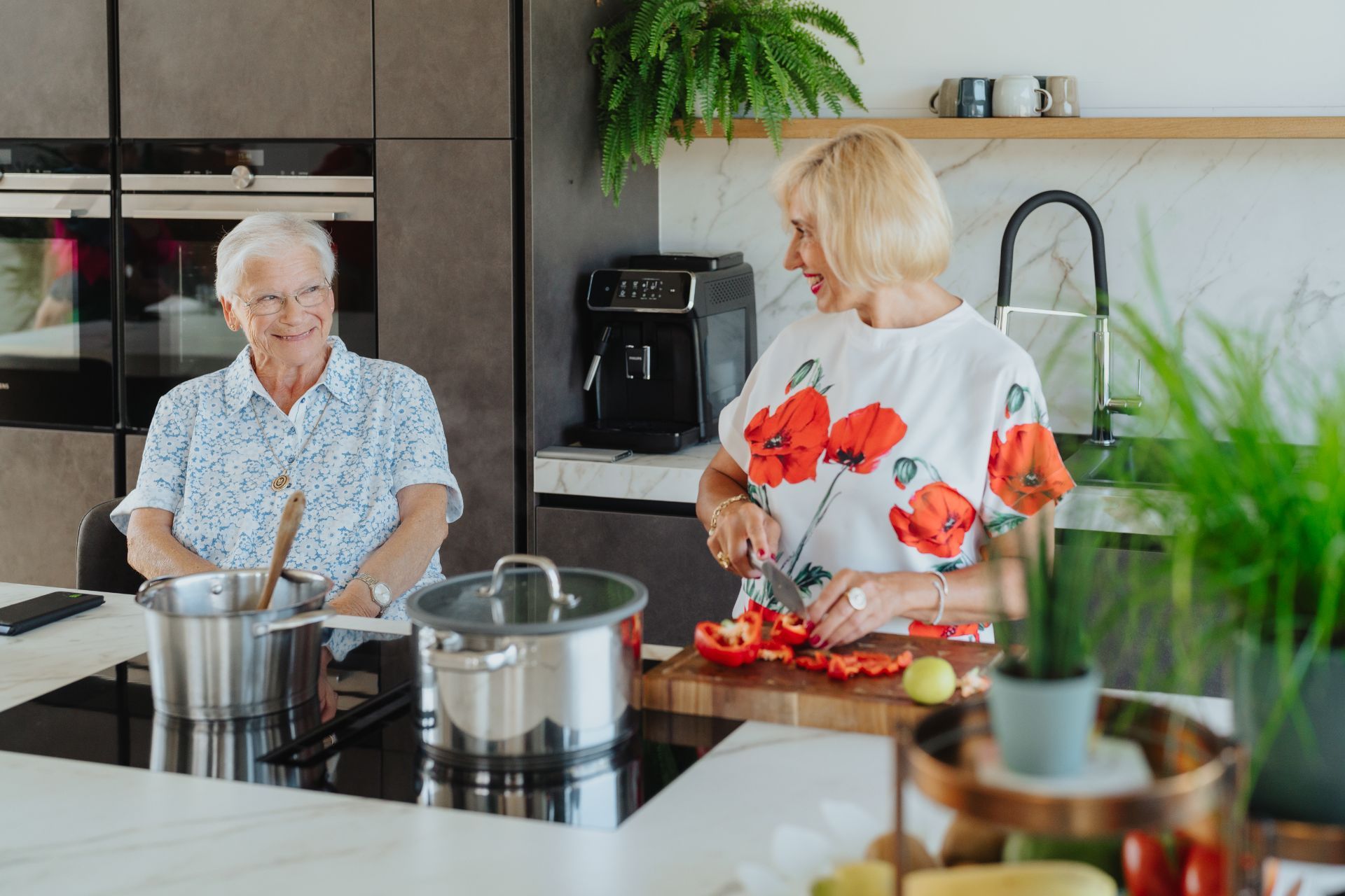 Inwonende thuisassistentie care fully
